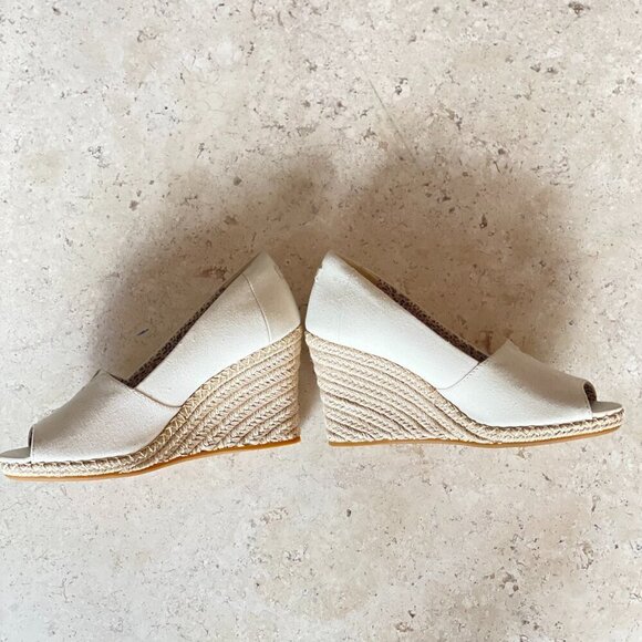 TOMS Michelle Canvas Wedge Heel in Cream, Size 8.5 NWOT - Picture 7 of 12
